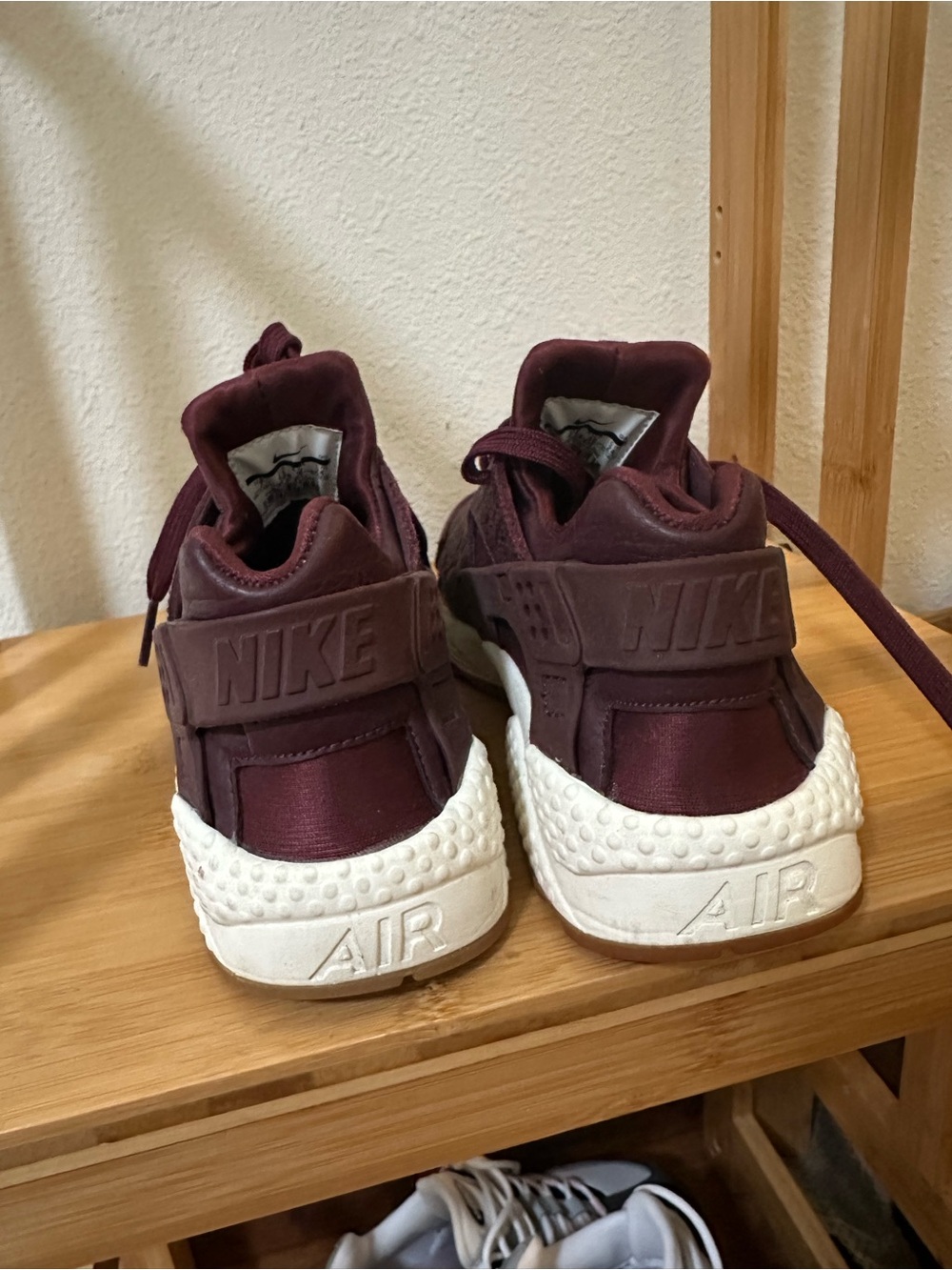Nike Hurache - Picture 5 of 6